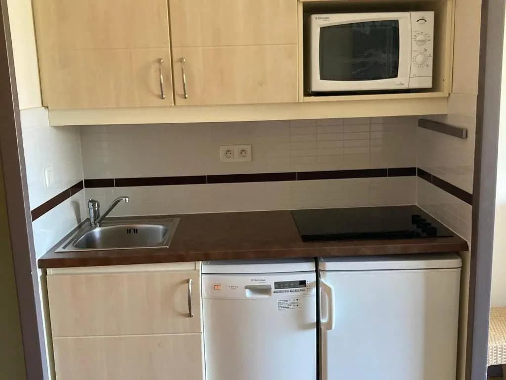 Appartement Saint-Raphaël, 1 pièce, 4 personnes - FR-1-504-608 - Miniature 6