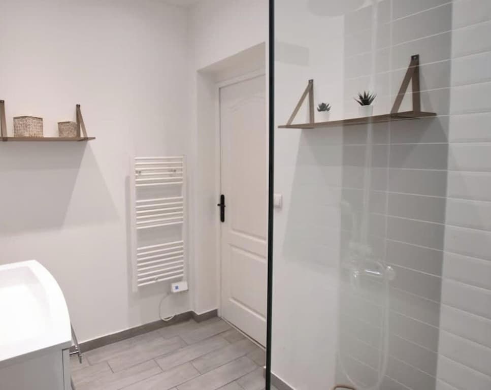 La Maison Citadine Garage Wifi Lavelinge 4pers - Miniature 6