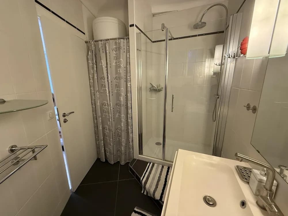 2 BR Apartment in the Center of Cannes - 2305 - Miniature 7