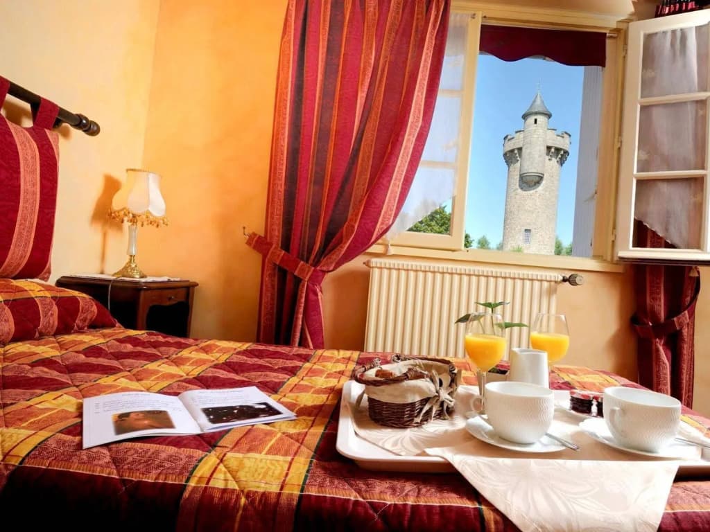 Hôtel-Restaurant de la Tour - Miniature 7