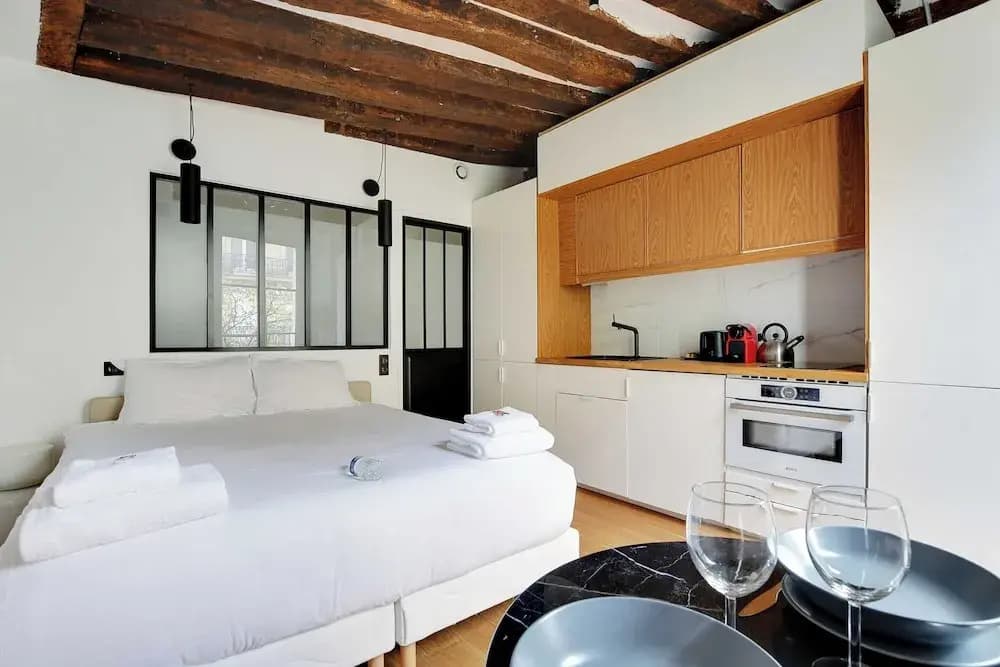 Quiet Studio for 2 People - Le Marais - Miniature 8