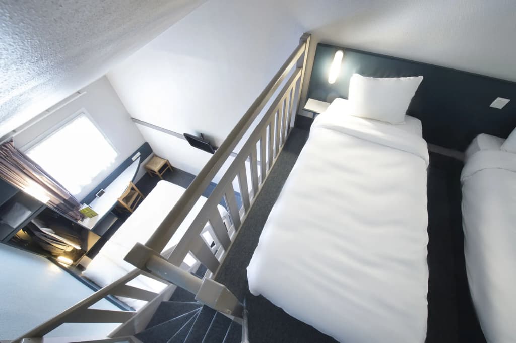 B&B HOTEL Bourges (2) - Miniature 7