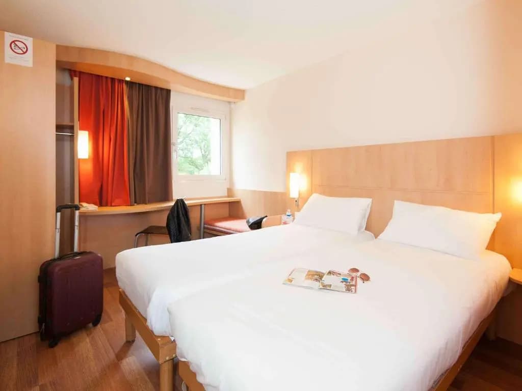 Hotel ibis Avallon - Miniature 7