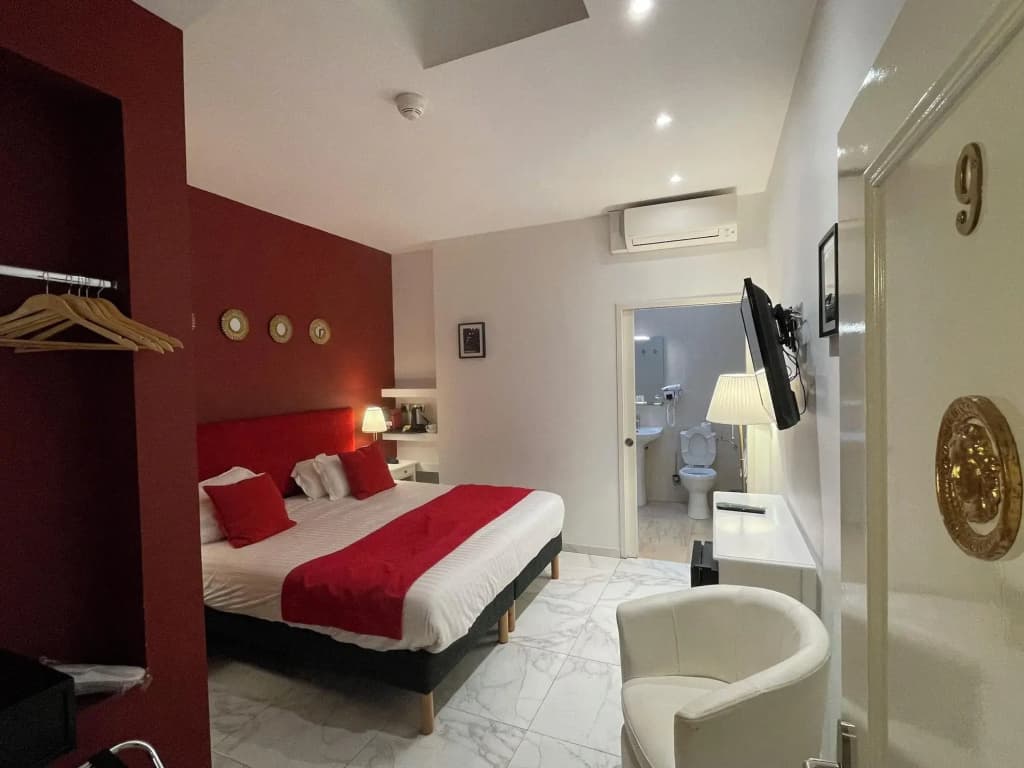 Hôtel Churchill - Photo 3