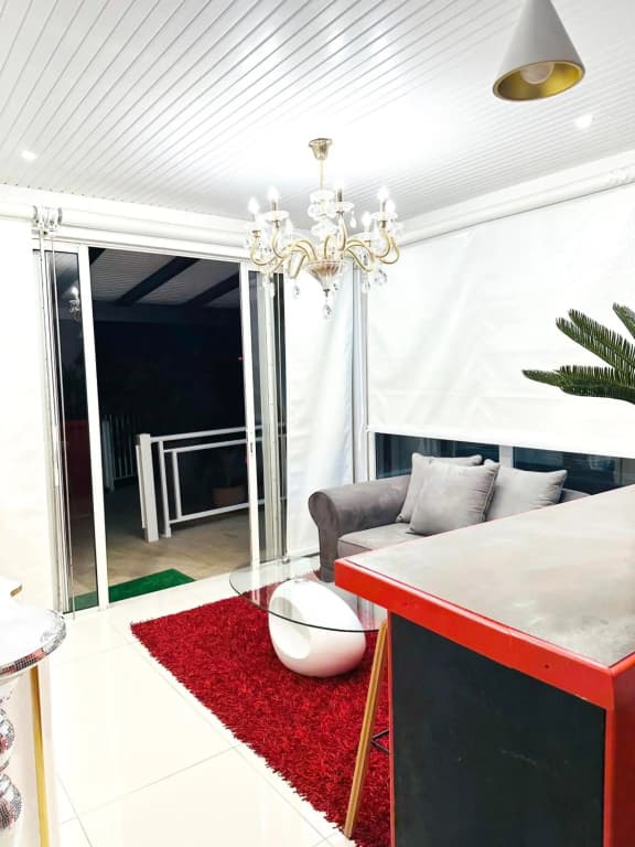 Maison d'une chambre avec piscine partagee terrasse amenagee et wifi a Sainte Rose a 5 km de la plage - Miniature 6