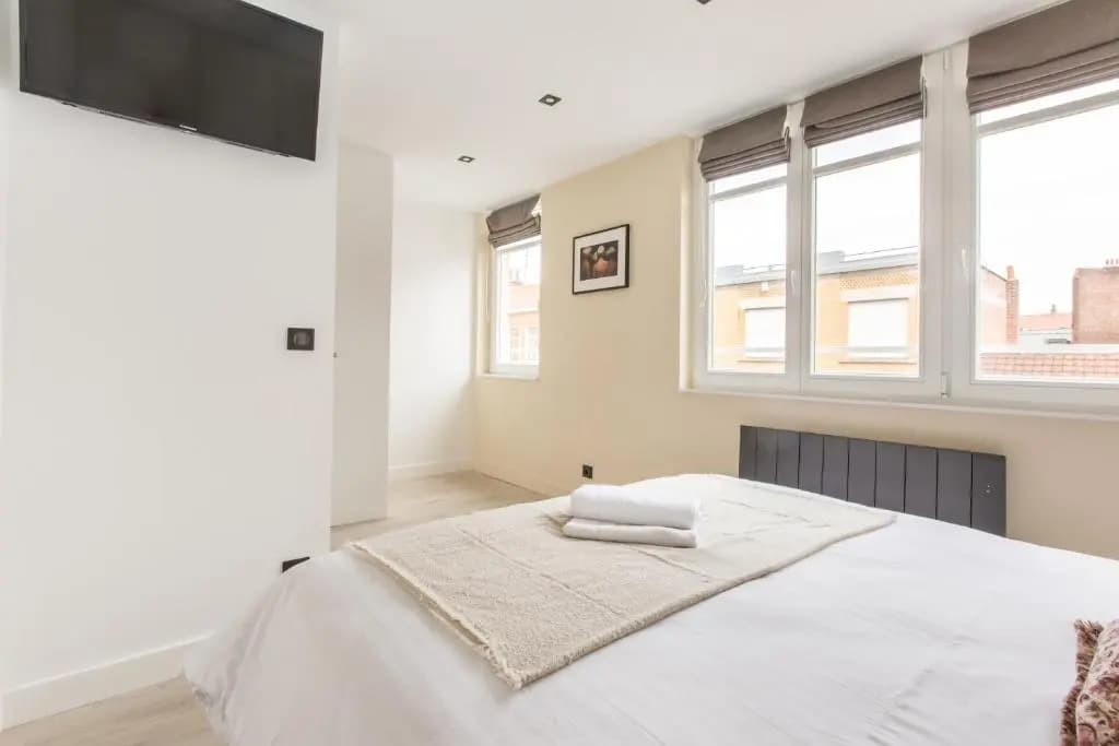 Appartement spacieux et moderne 4 chambres à 5mn à pieds République - Photo 5