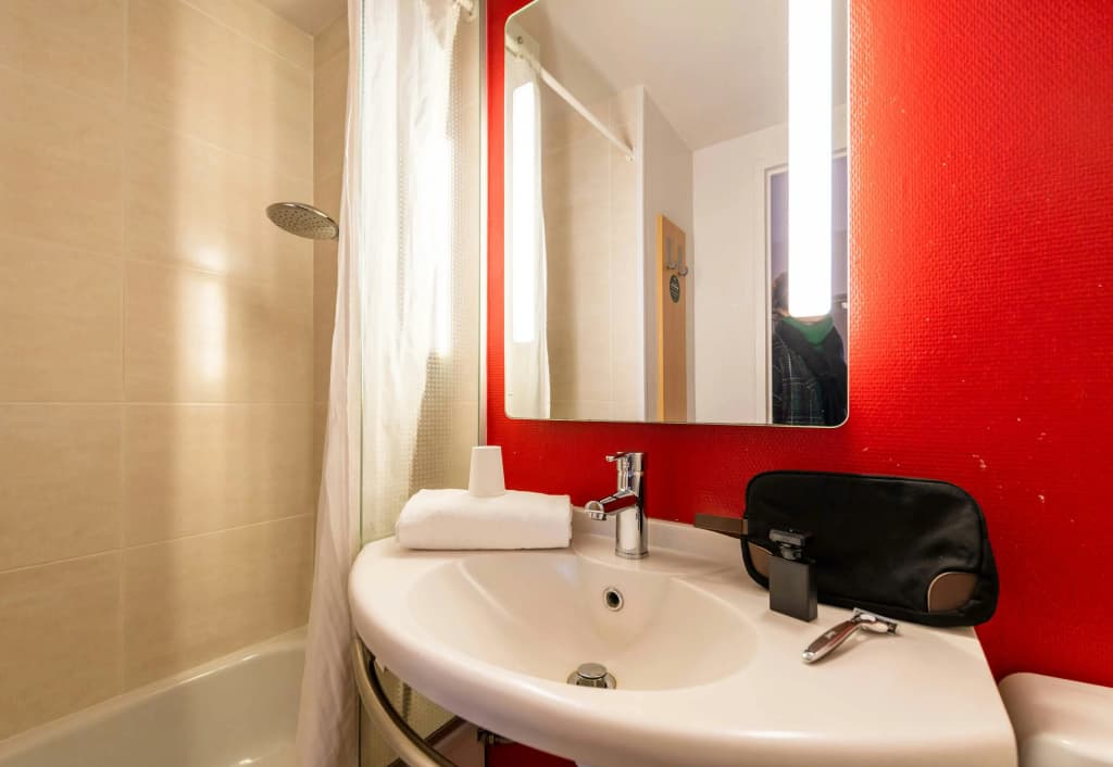 B&B HOTEL Brest Kergaradec - Miniature 8