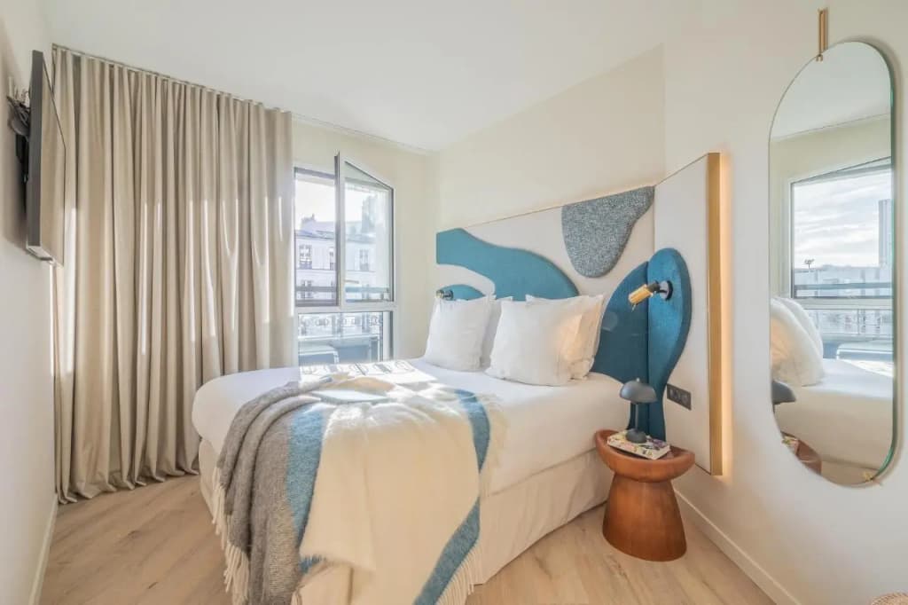 Yuna Porte Maillot - ApartHotel - Photo 4