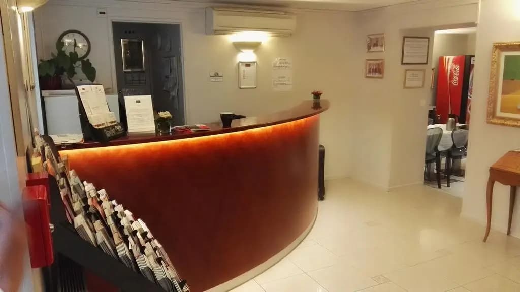 Bellevue Paris Montmartre Hotel - Photo 2