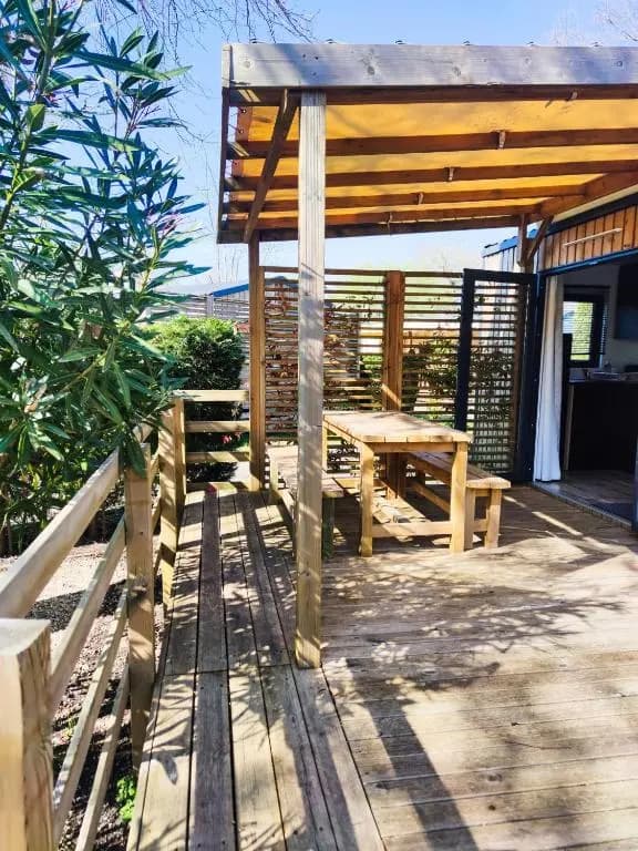 Logement camping 5 étoiles - Miniature 6