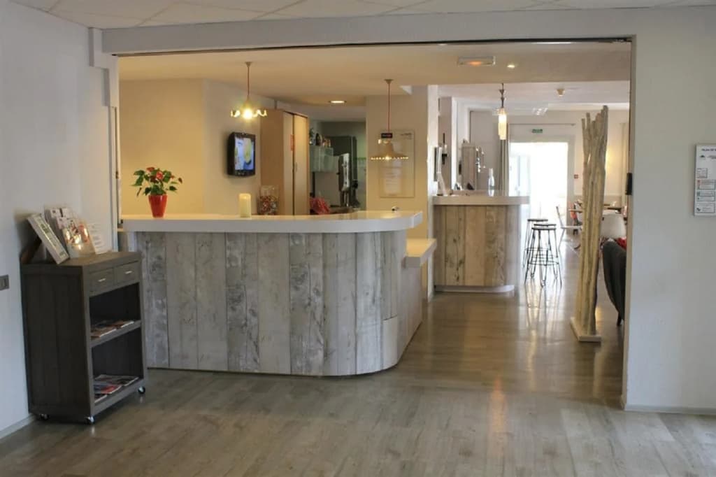 Hotel Kyriad Lyon Est - Bron Eurexpo Le Cottage - Photo 2