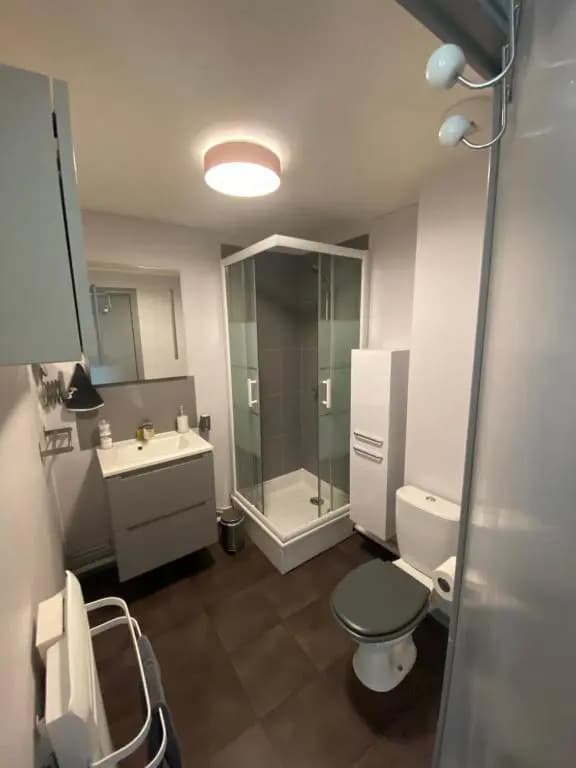 Appartement T2 bis, 200m de la mer, très calme - Miniature 6