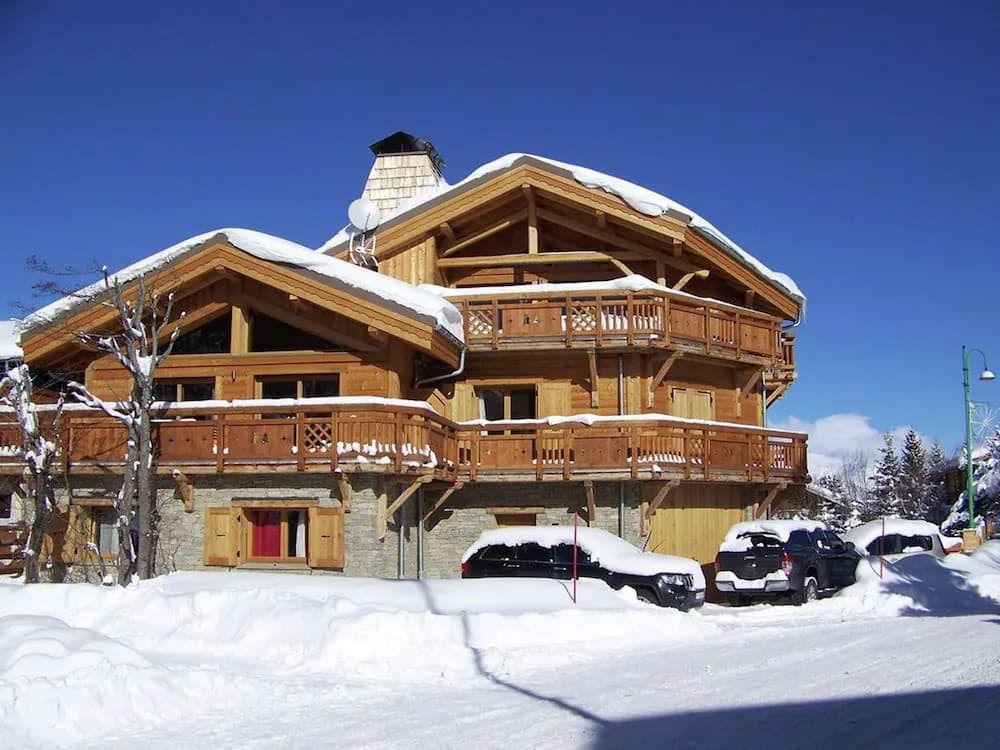 Alpien Chalet w/ Sauna - Photo 5