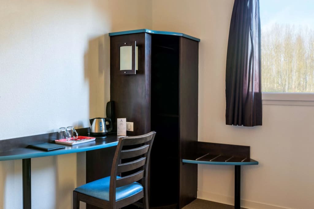Sure Hotel by Best Western Saint-Amand-Les-Eaux - Photo 3