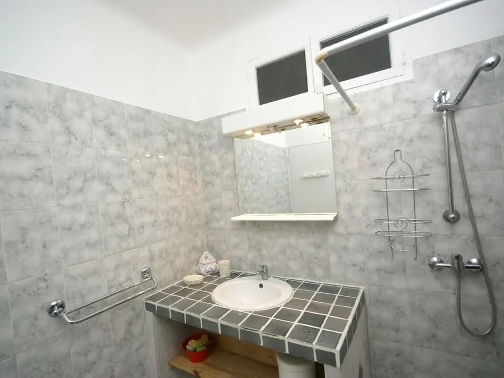 Luxurious Holiday Home with Pool in Pertuis France - Miniature 7