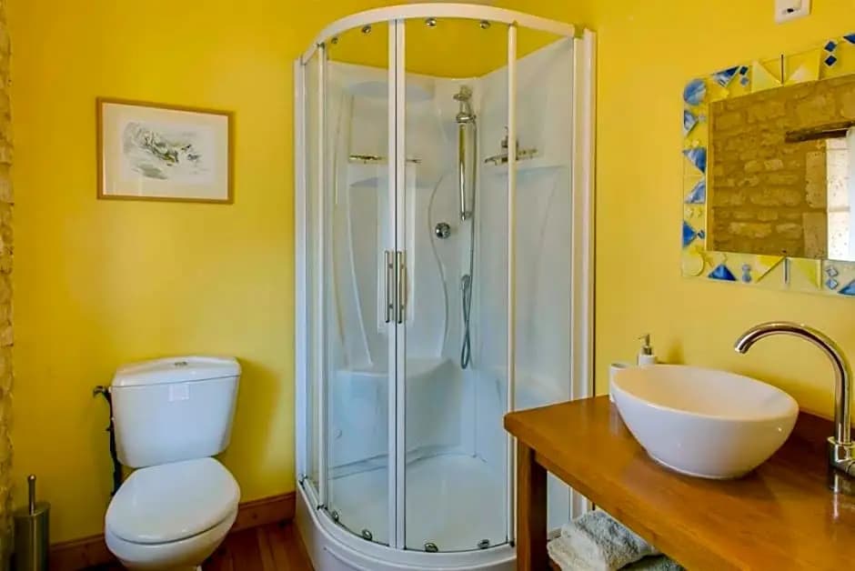 Charente Bed and Breakfast - Miniature 7