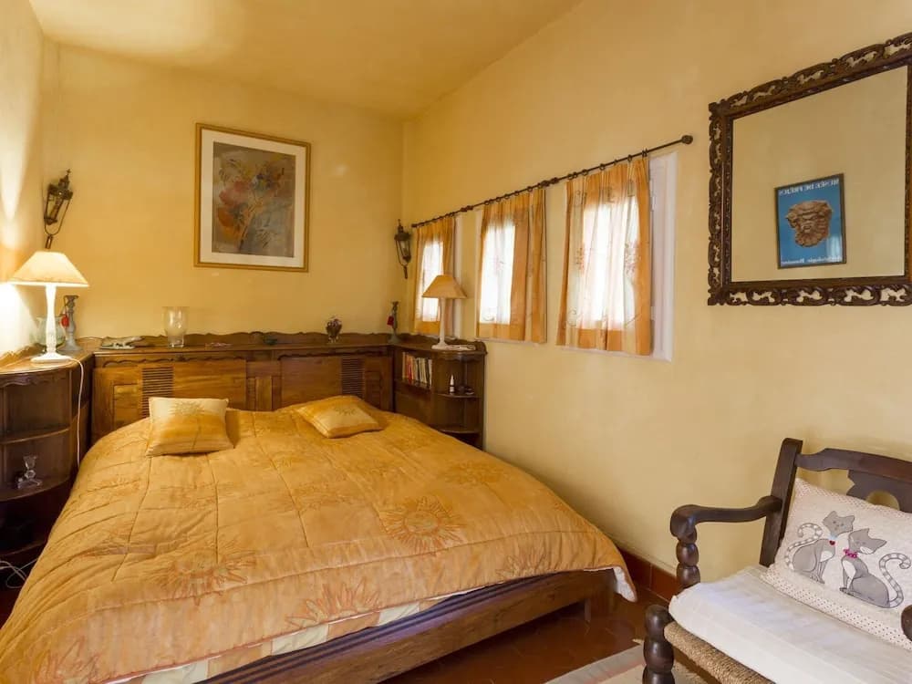Frejus Villa With Private Pool & Beach - Photo 2