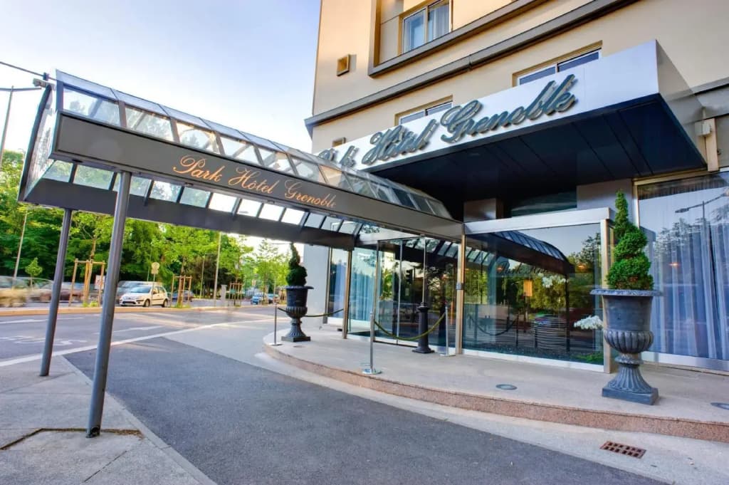Park Hotel Grenoble - Handwritten Collection - Photo 1