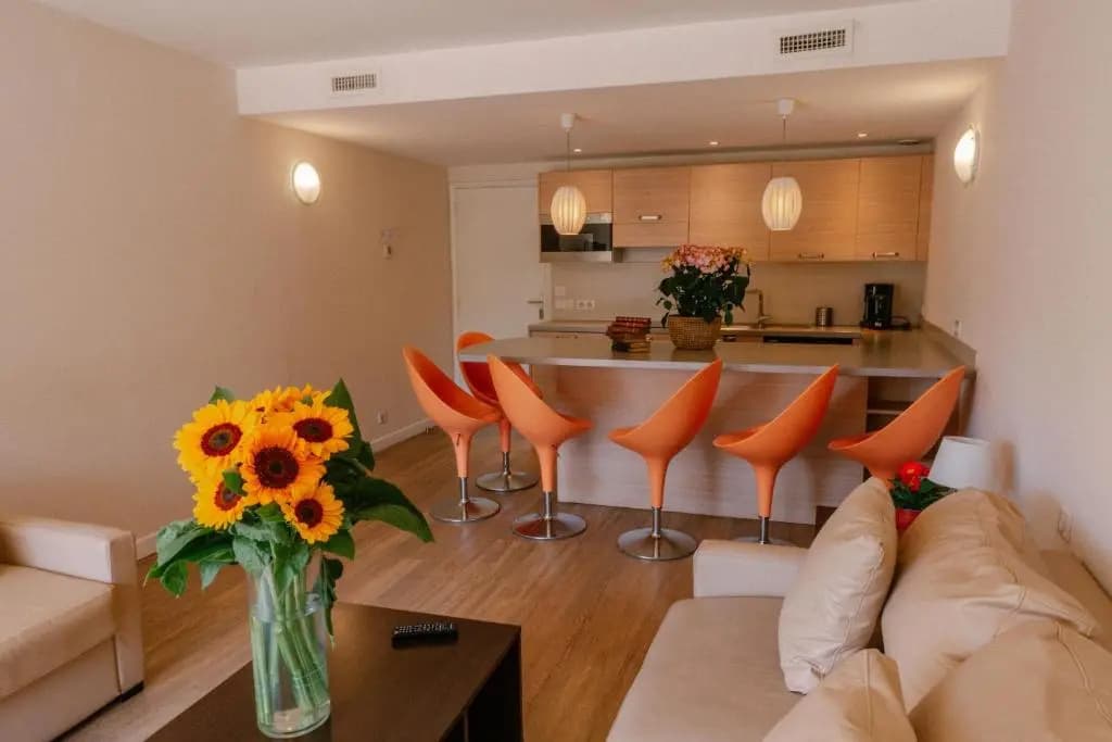 Residence Chateauneuf - Photo 2