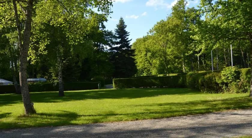 Camping du Lac de la Seigneurie - Miniature 7