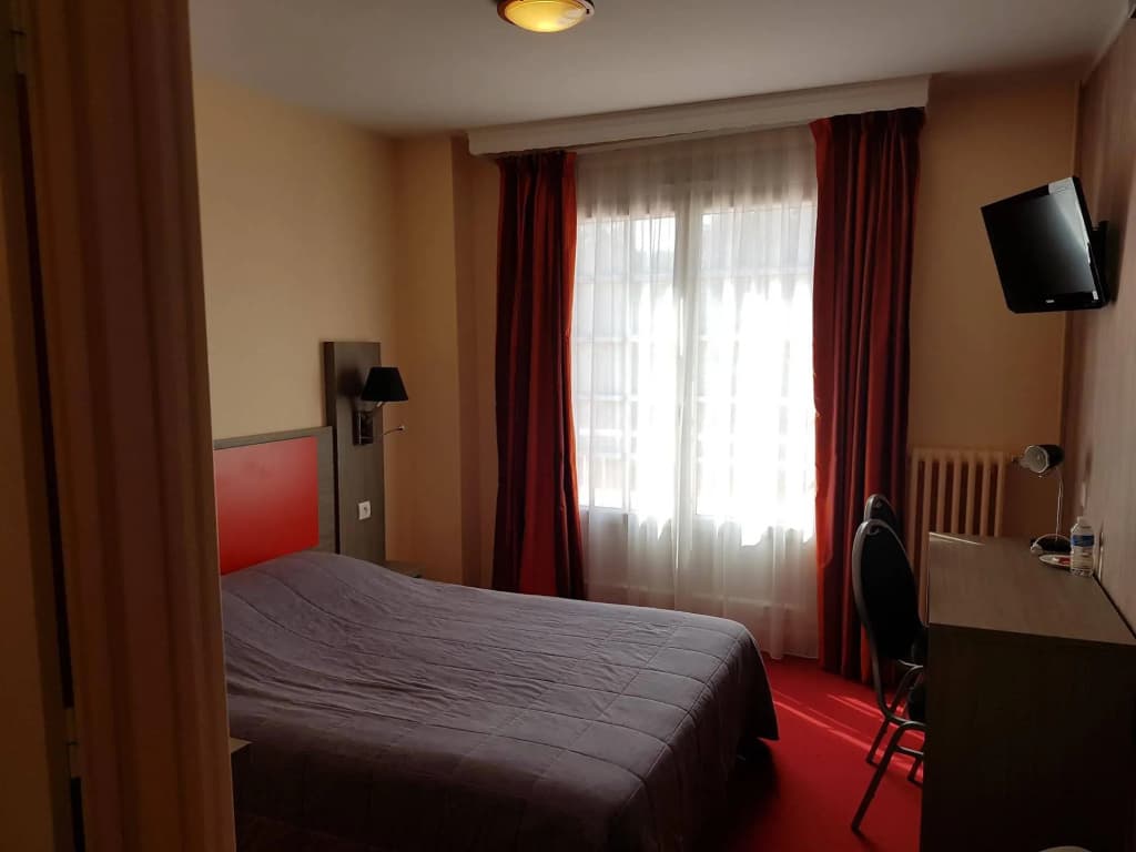 Hôtel Saint Hubert - Photo 3