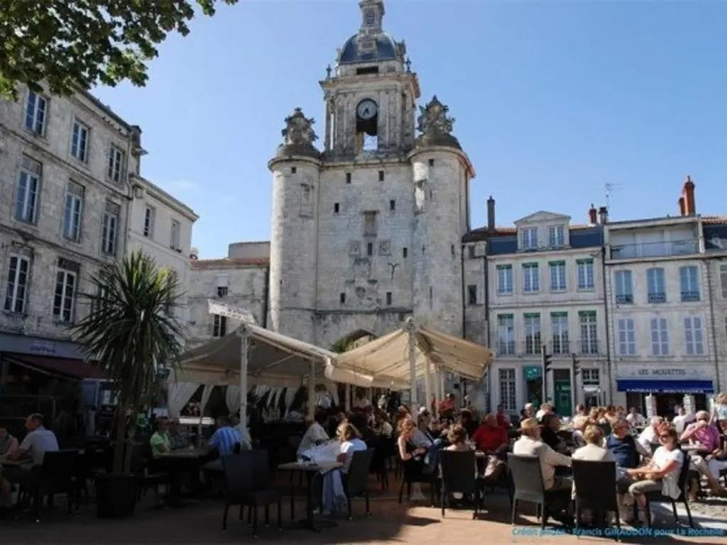Appartement La Rochelle, 1 pièce, 2 personnes - FR-1-246-95 - Miniature 7