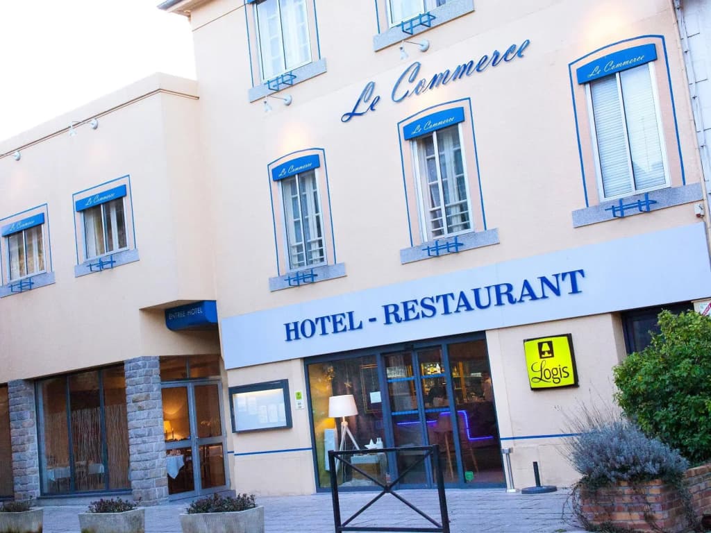 Hôtel le Commerce - Photo 1