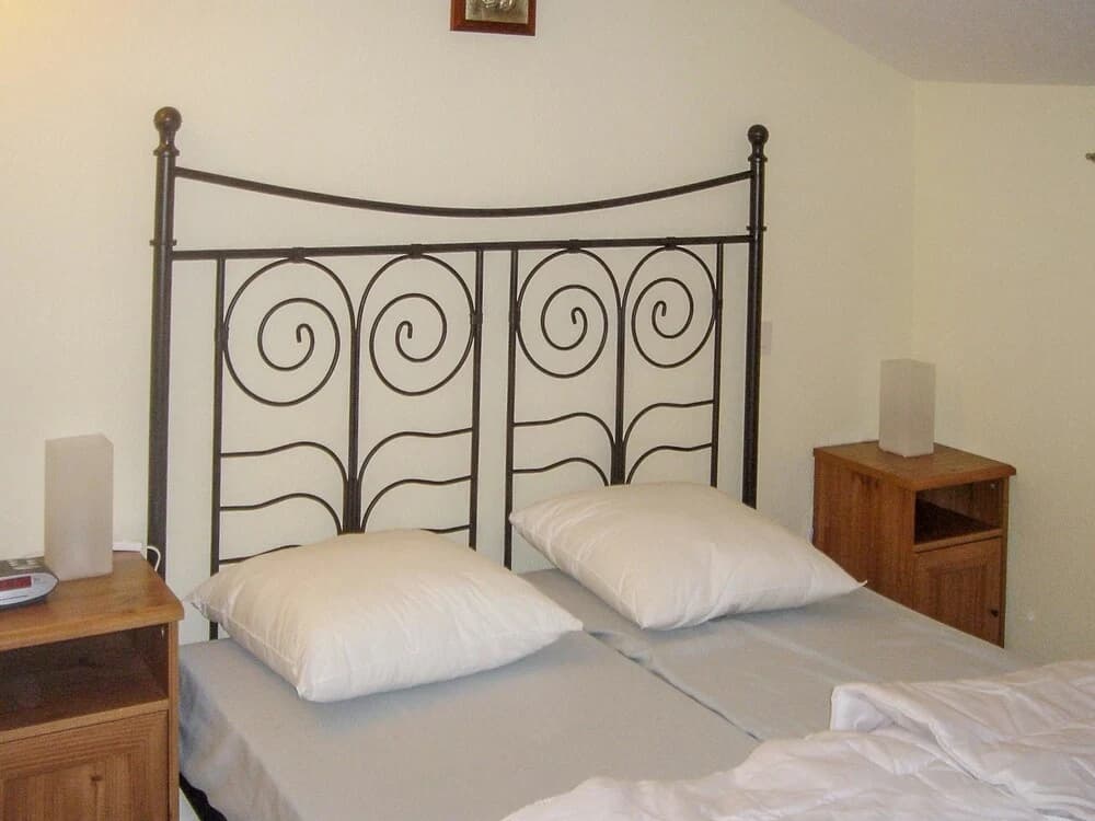 House With one Bedroom in Cogolin, With Wonderful sea View, Pool Acces - Photo 4