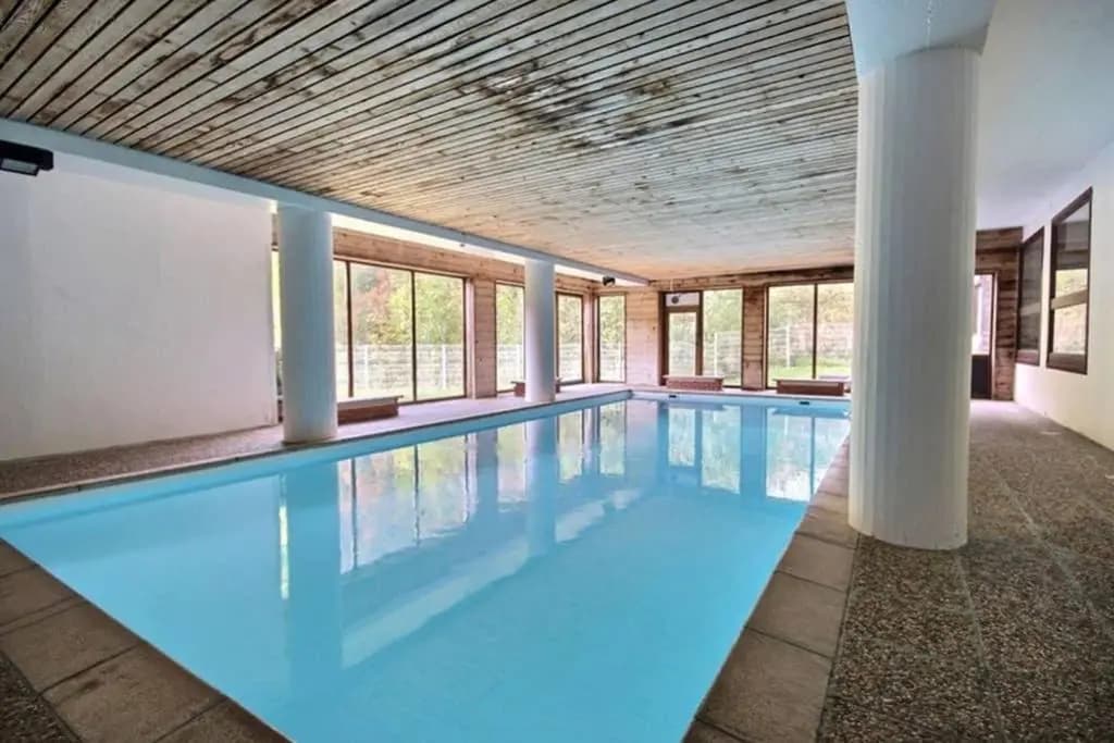 L'Enchalpe, Grand et lumineux studio avec coin montagne 4-6 pers, 60m des pistes, PISCINE COUVERTE, grand balcon expo EST,...