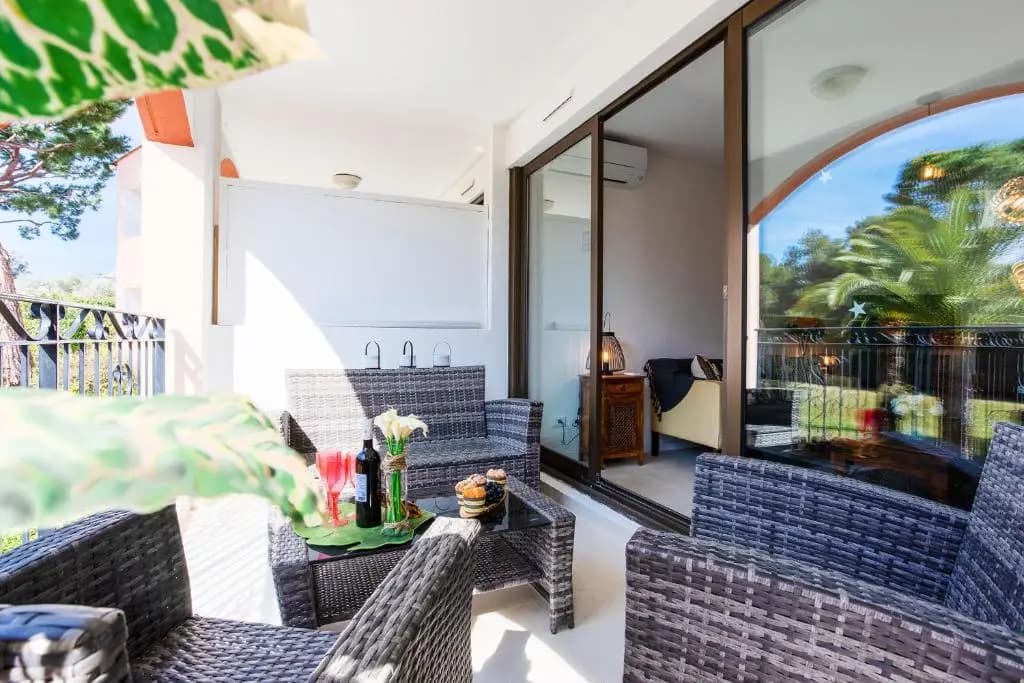 L'ANGE GARDIEN AP4269 by Riviera Holiday Homes - Photo 2