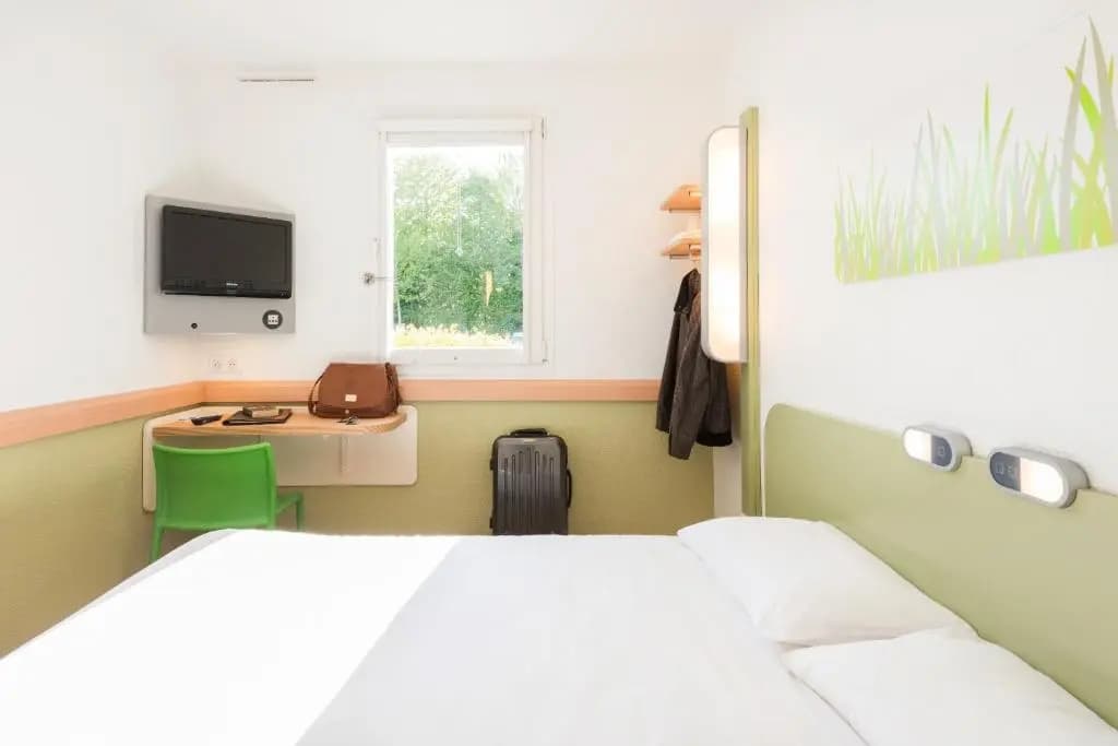 ibis budget Rennes Route de Saint Malo - Miniature 7