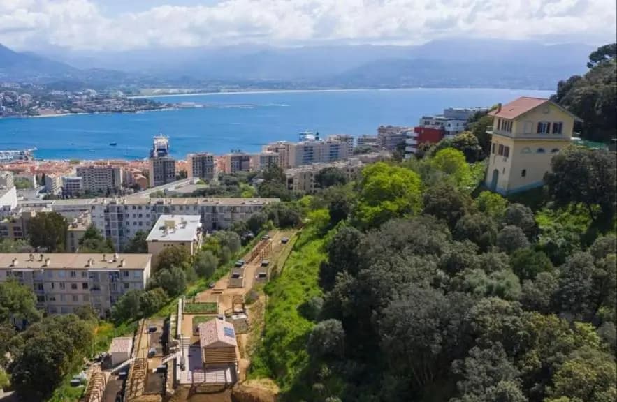 VILLA BELVEDERE D'AJACCIO, VILLA ENTIERE VUE MER POUR 2 à 10 VOYAGEURS - Miniature 6