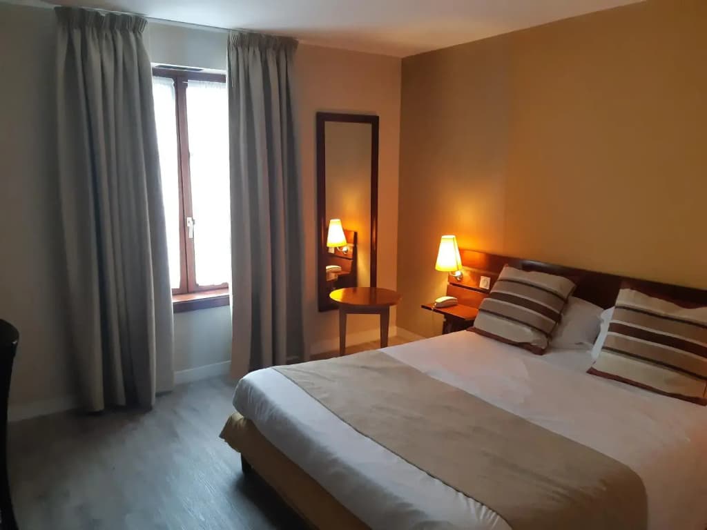 La Petite Rade Hôtel - Photo 2