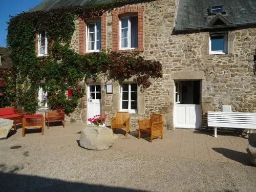 Hôtel La Fossardière - Photo 1