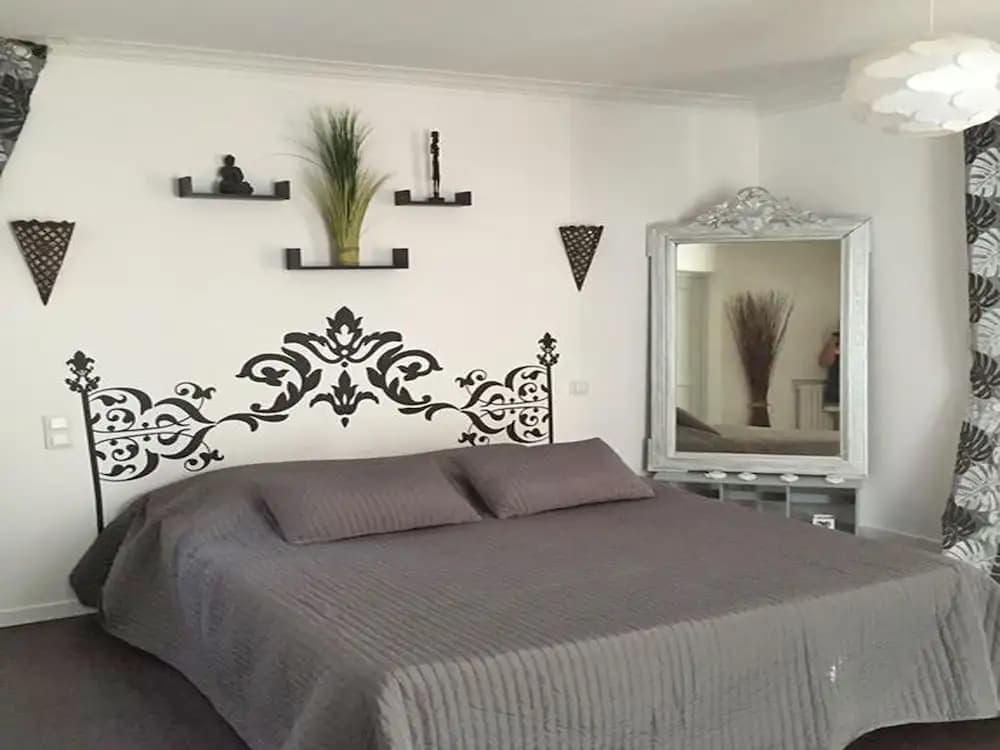 Villa in Puget-sur-argens With Pool & Garden - Photo 2
