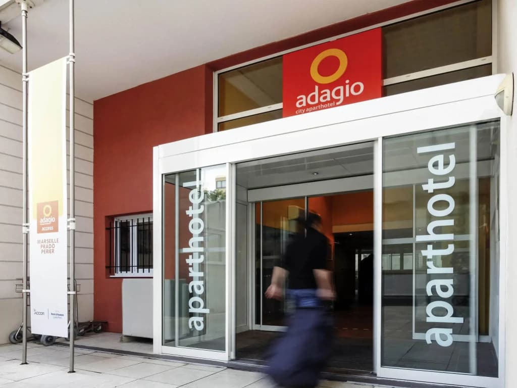 Aparthotel Adagio Access Marseille Prado Perier - Photo 1