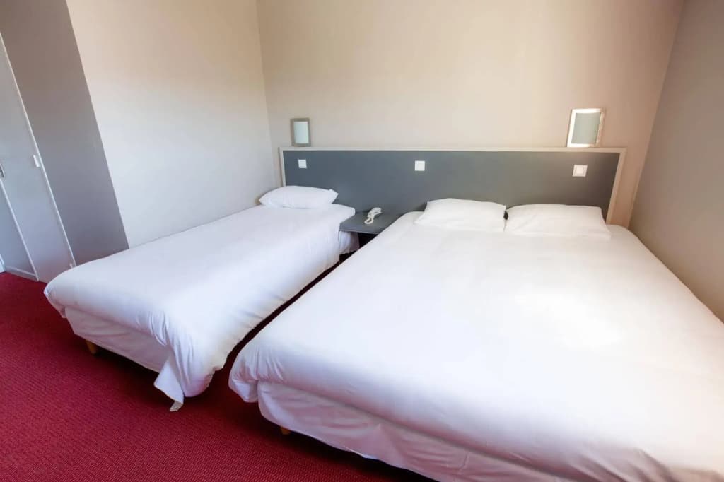 Logis Hotel de la Thalie - Photo 5