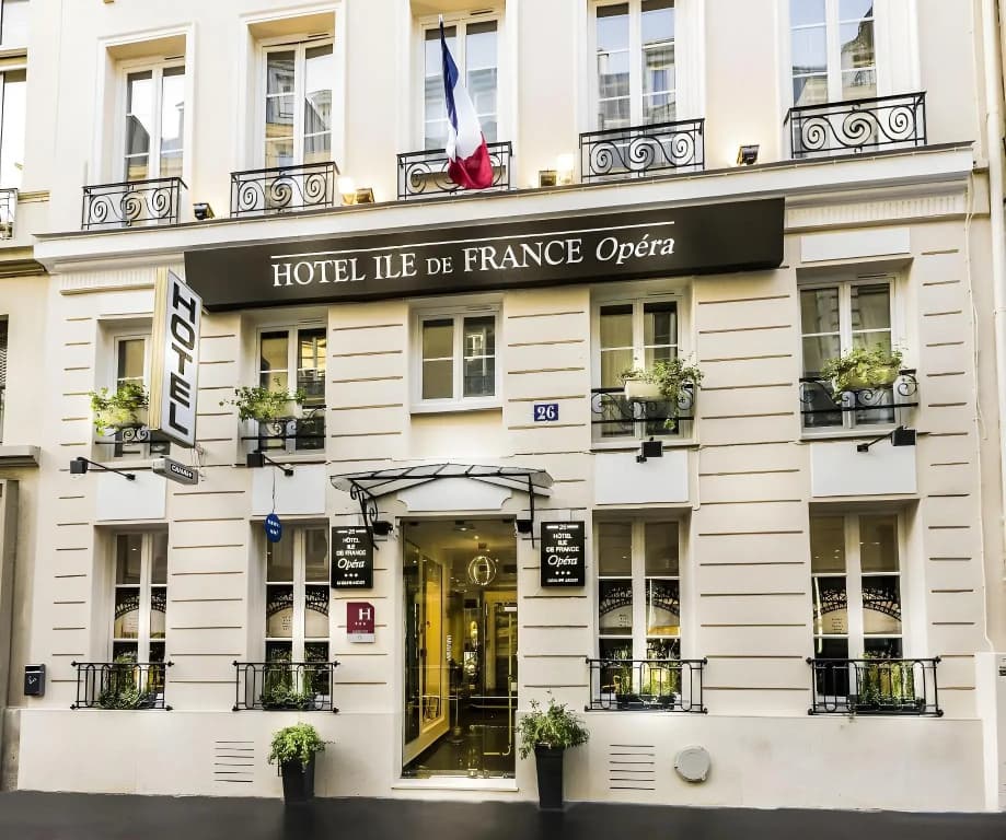 Hotel Ile de France Opéra - Photo 1