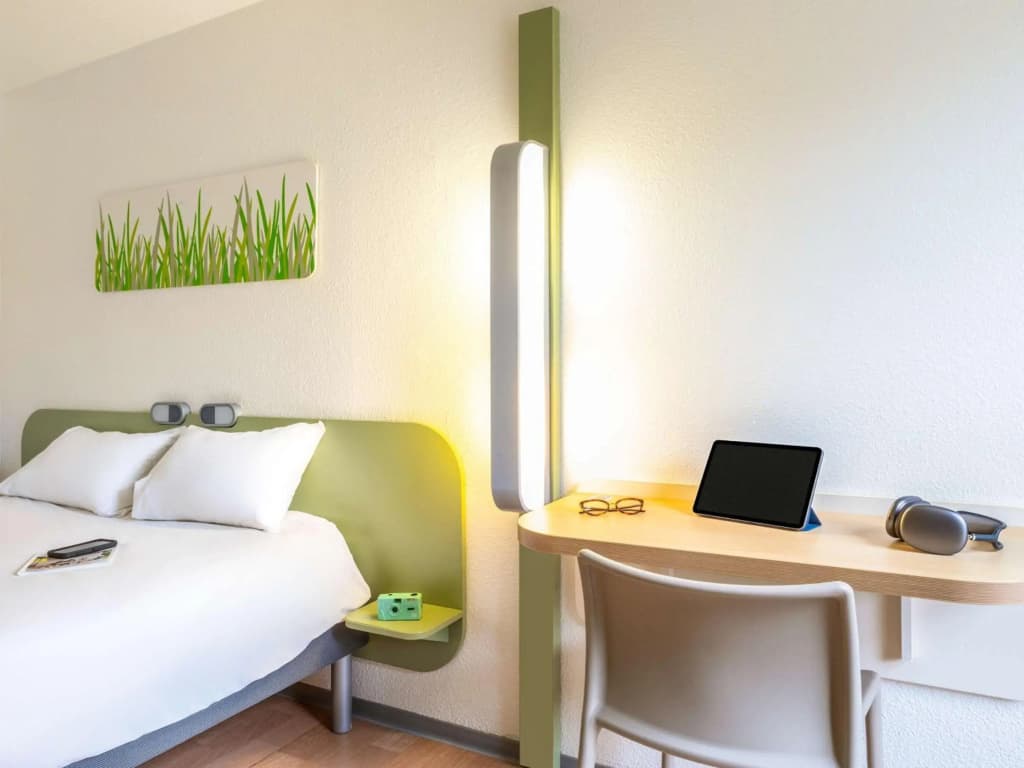Ibis Budget Compiègne Centre-Ville - Miniature 8