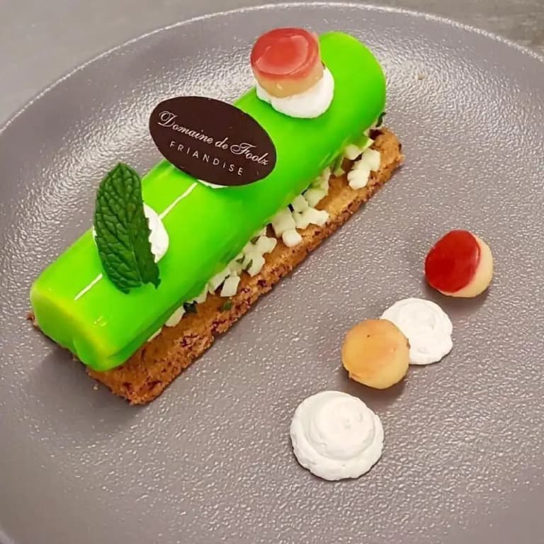 Logis Hôtel-Restaurant Domaine de Montecristo et Gîte l'Évasion Dantès - Miniature 8