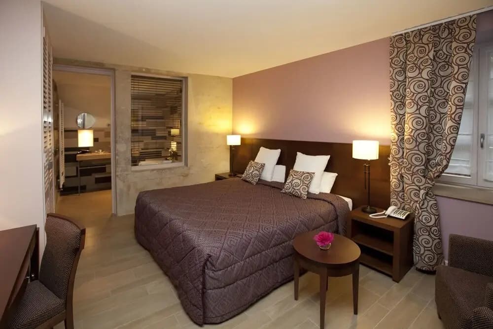 Alfred Hotels Beaune La Madeleine - Photo 4
