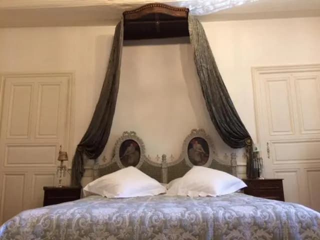 Chateau De Varennes - Photo 1