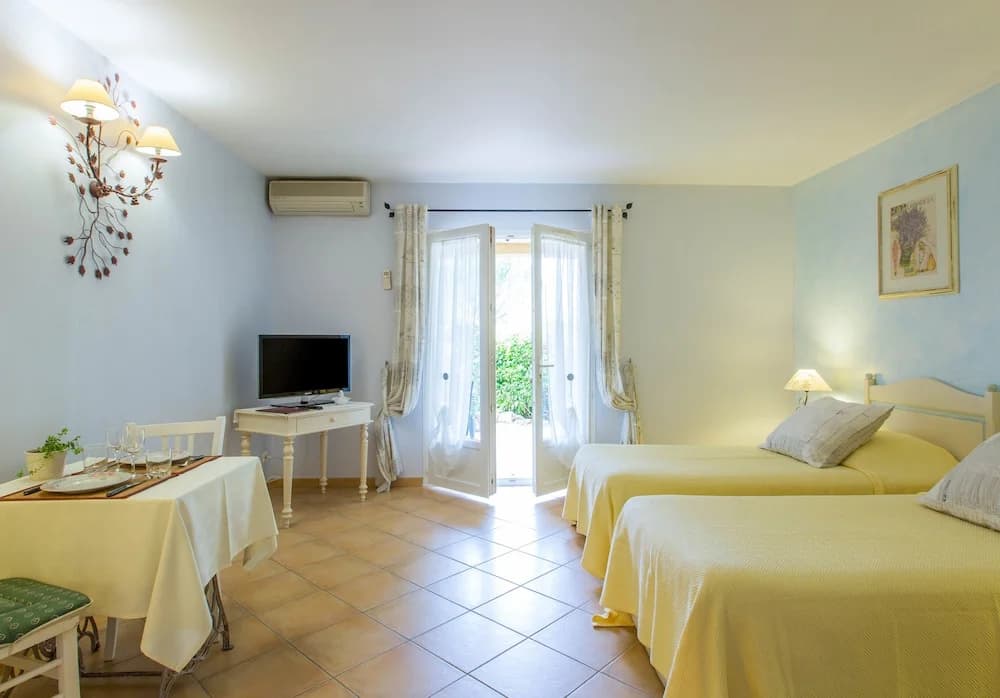 Appart'Hôtel Le Colombier - Photo 2