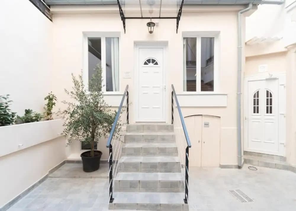 Hôtel De La Gare - Photo 1