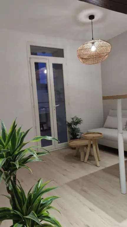 Superbe appartement avec terrasse - Photo 1