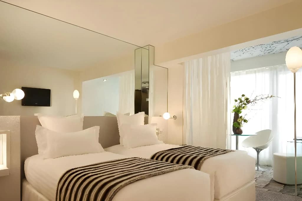 7 Eiffel Hotel - Photo 3