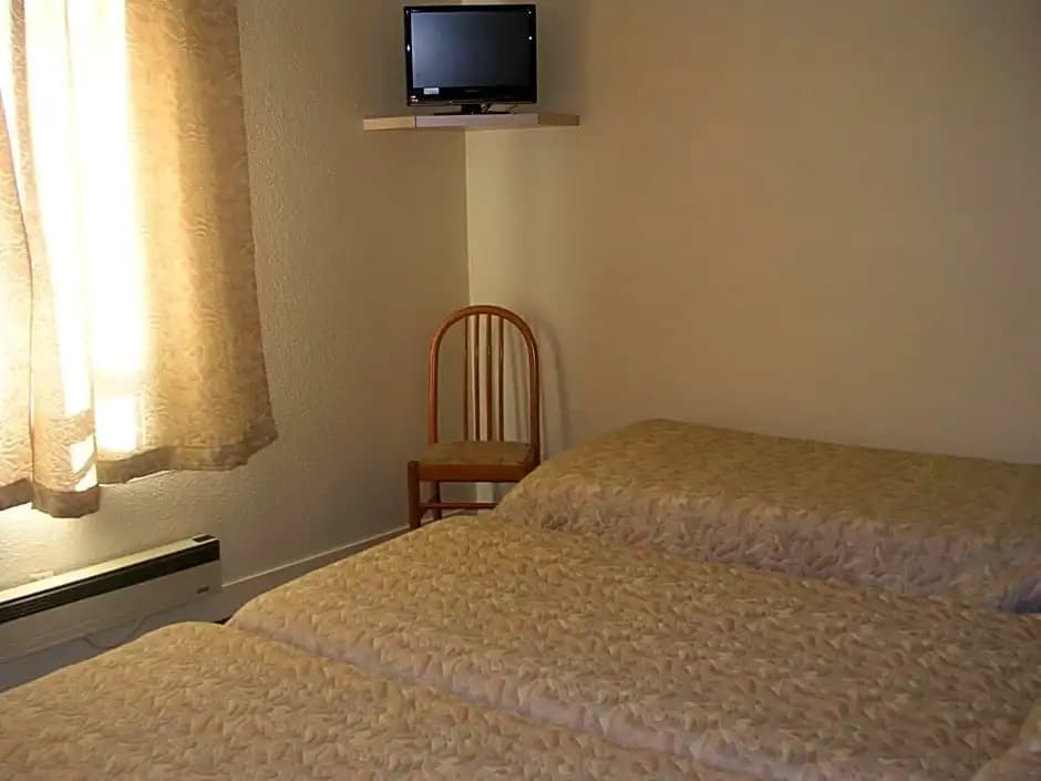 Hotel Asteries - Photo 5