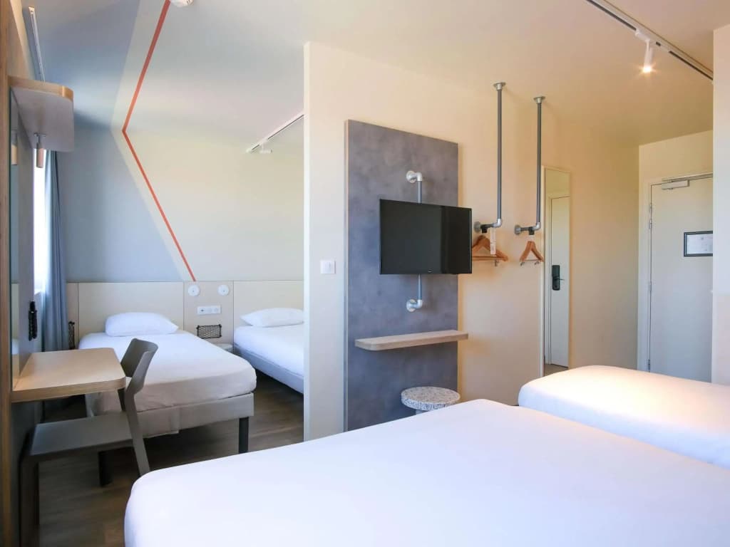 Ibis Budget Toulouse Labège - Miniature 6