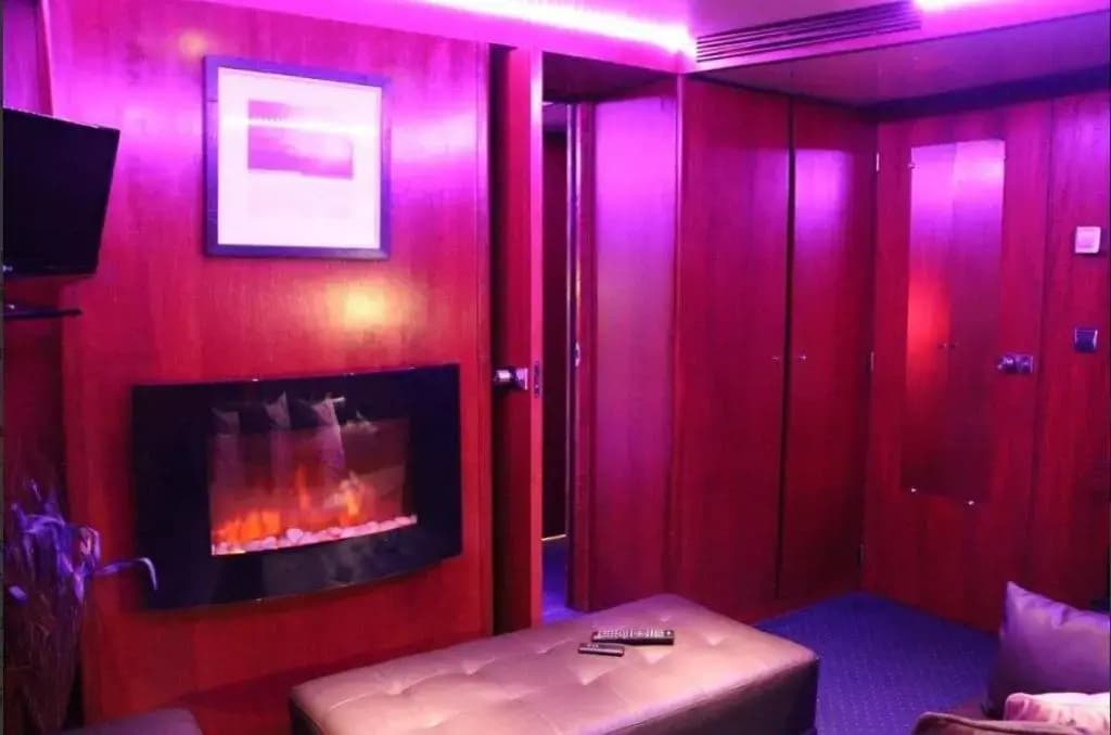 VIP Paris Yacht Hotel - Photo 5