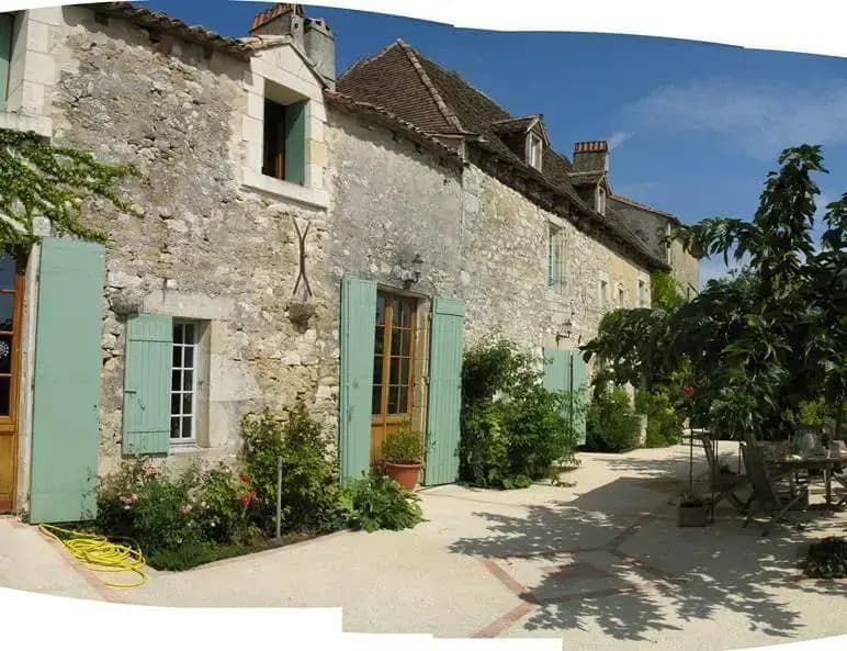 Chambres d'Hôtes La Bastide des Trémières - Photo 1